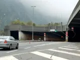 Забрани за движење низ тунелот Gotthard